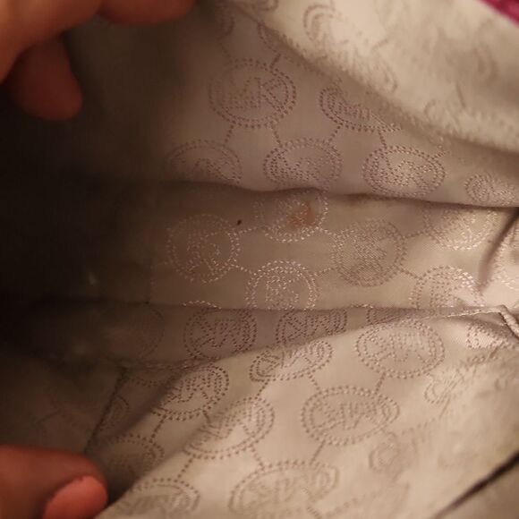 Michael Kors Fuschia Purple Leather Crossbody Bag - Picture 8 of 10